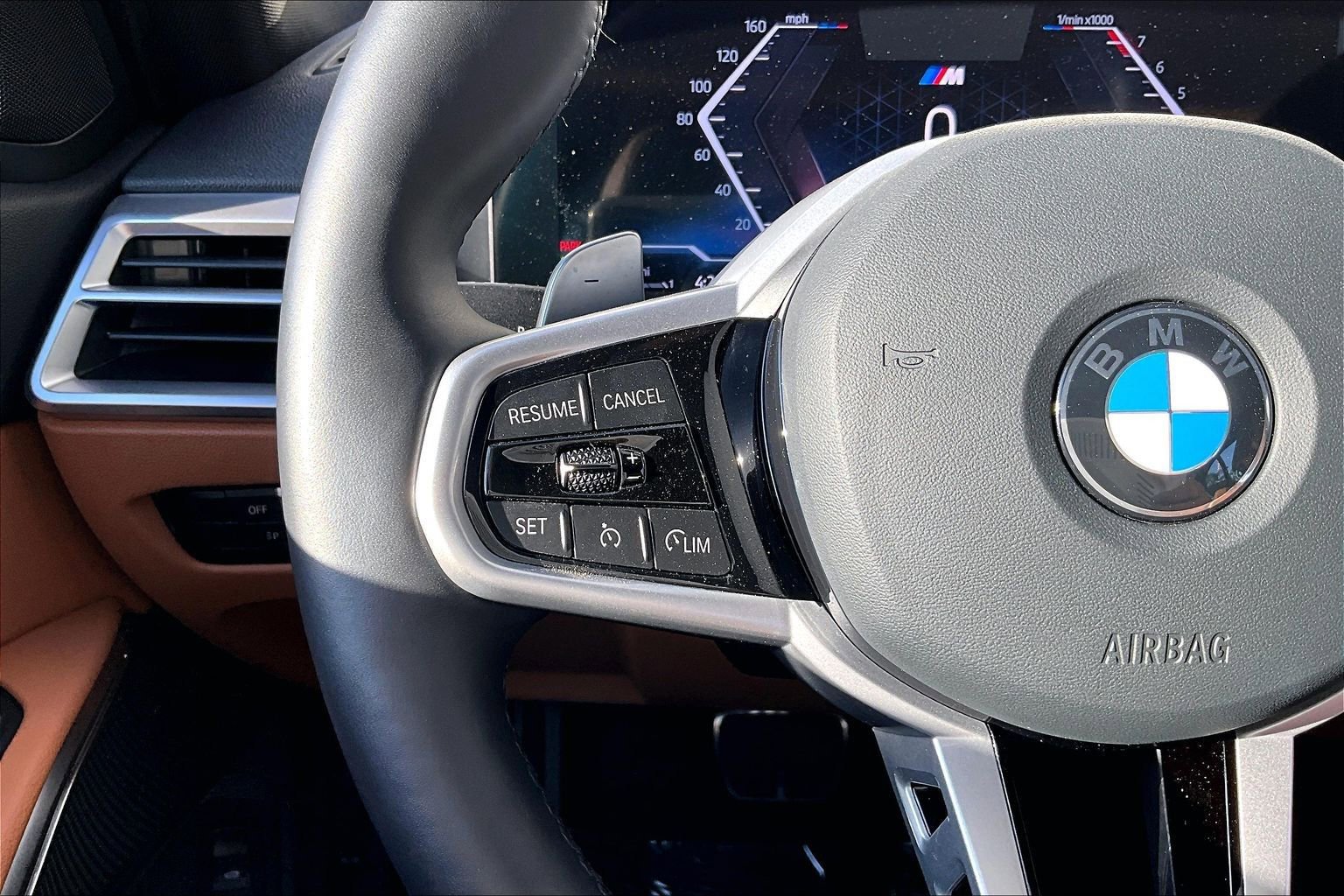 Used 2025 BMW 330i xDrive Sedan image 18