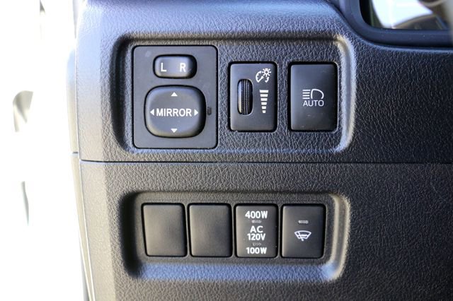 Used 2022 Toyota 4Runner SR5 Premium w/ Moonroof Package image 20