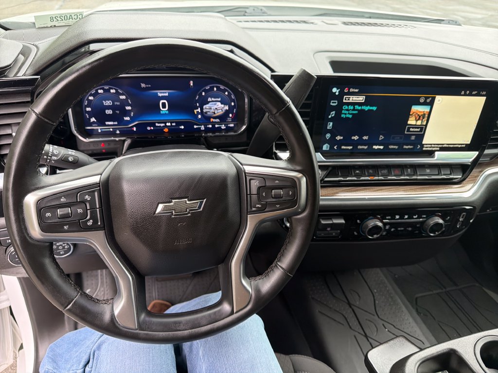 Used 2024 Chevrolet Silverado 1500 RST w/ Max Trailering Package AWD/4WD image 18
