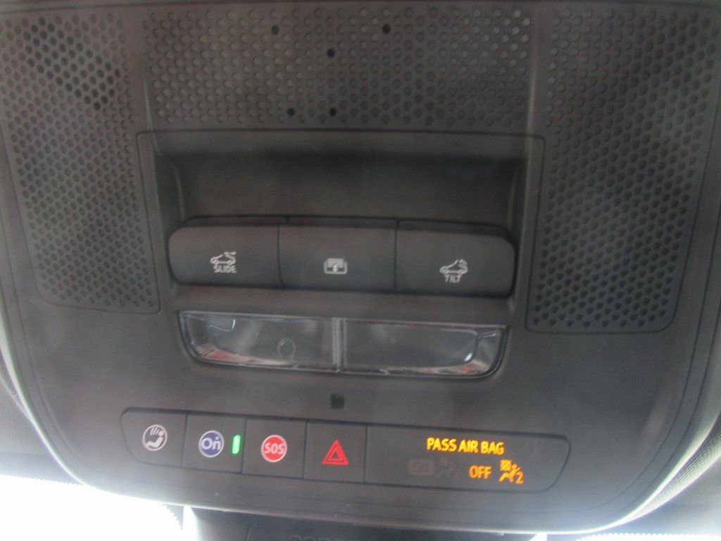 New 2026 GMC Terrain Elevation w/ Elevation Premium Package image 18