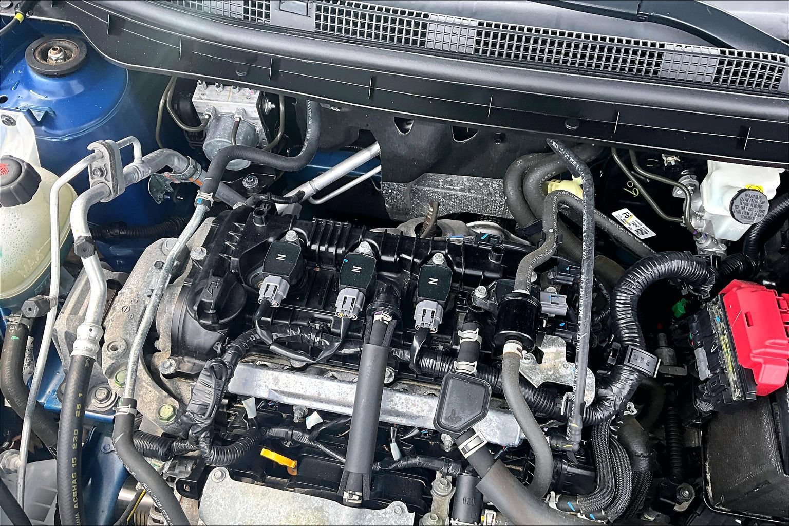 Certified 2023 Nissan Kicks SR w/ SR Premium Package FWD image 31