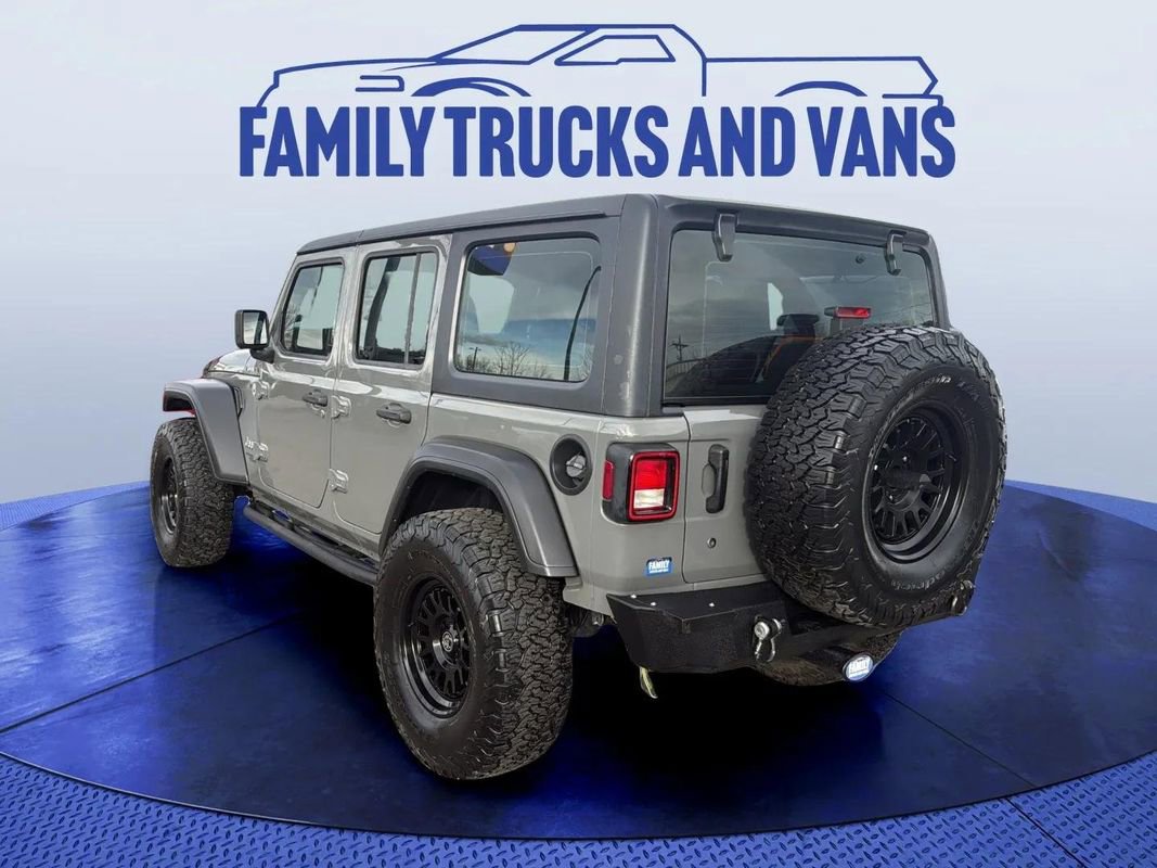 Used 2020 Jeep Wrangler Unlimited Sport image 3