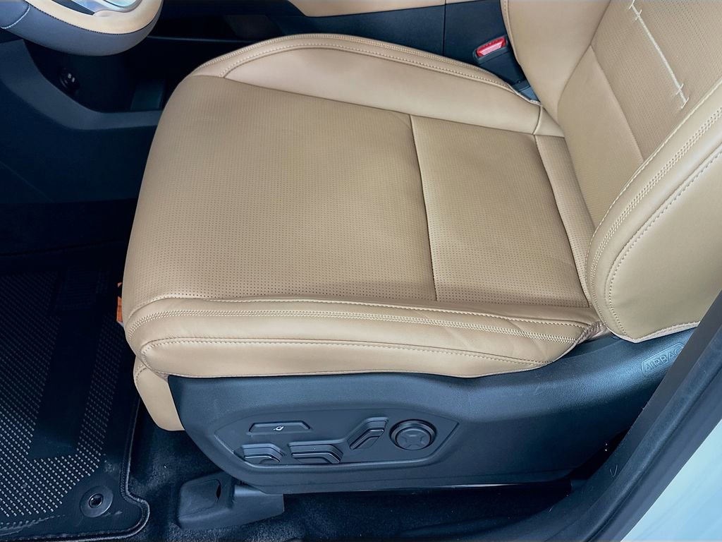 New 2026 Hyundai Santa Fe Calligraphy image 21