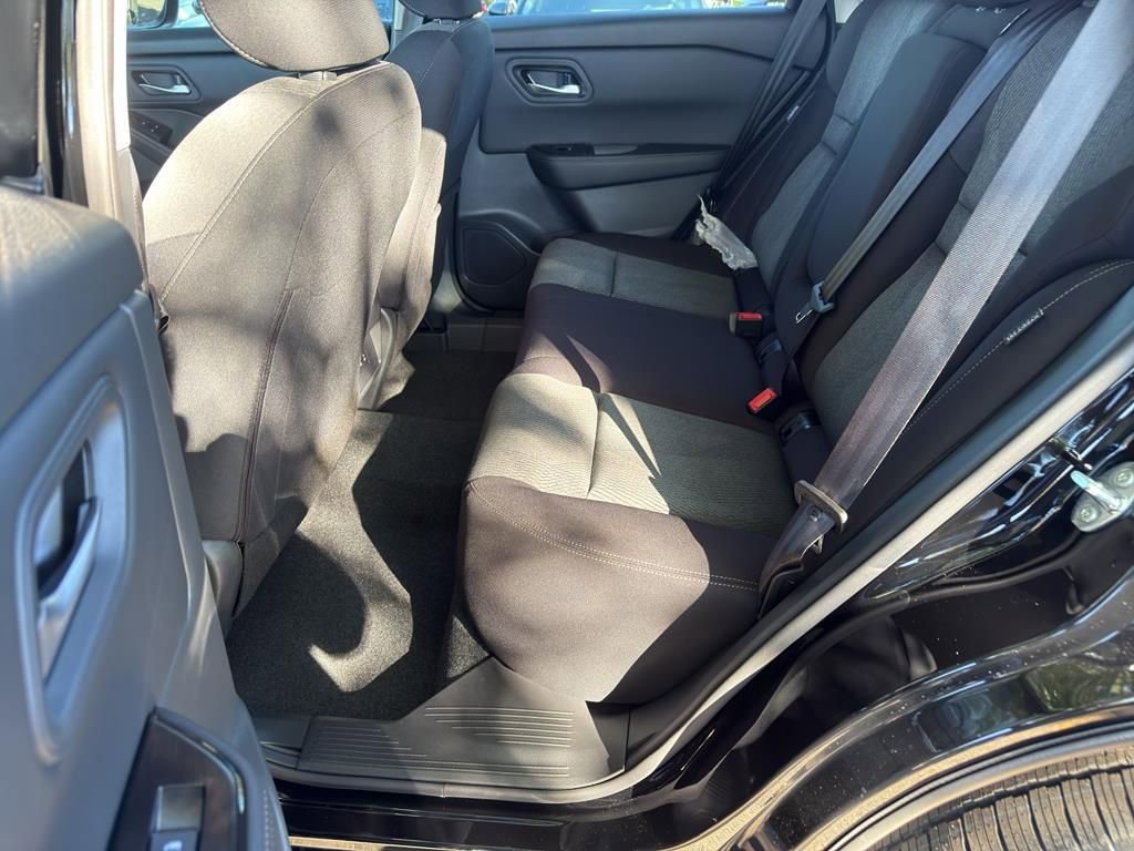 New 2026 Nissan Rogue SV image 28