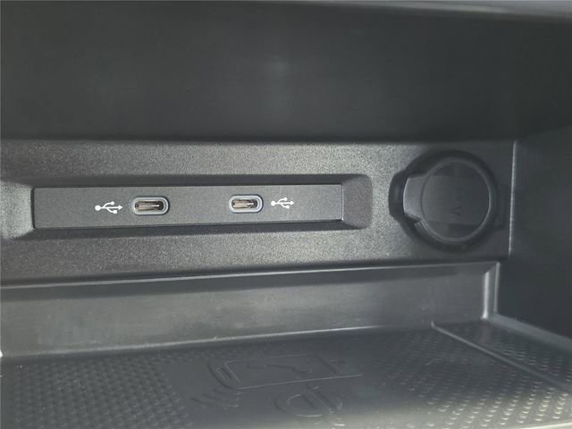Used 2023 Volkswagen Tiguan SE R-Line FWD image 22