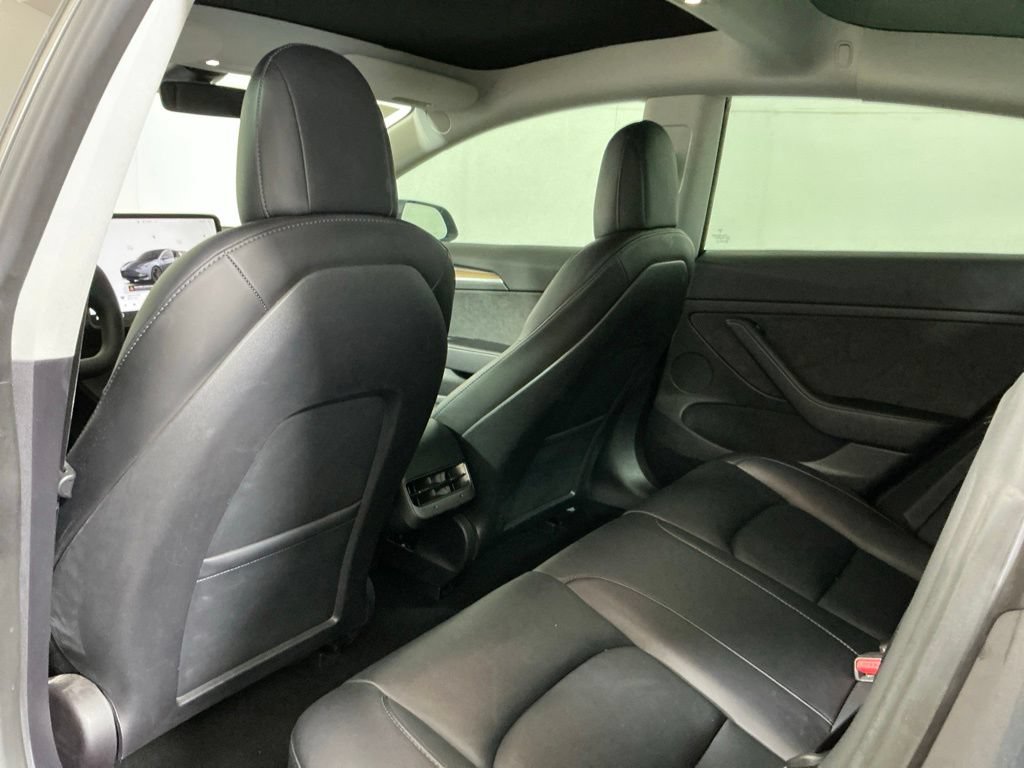 Used 2022 Tesla Model 3 Performance AWD/4WD image 22