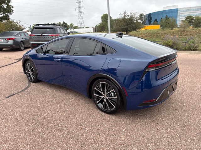 Used 2026 Toyota Prius XLE FWD image 5