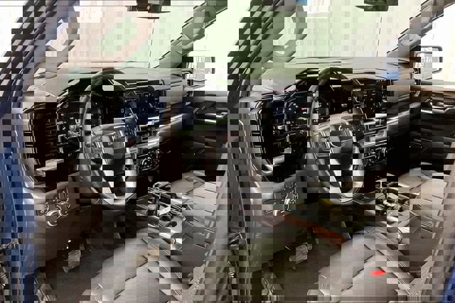 Certified 2023 GMC Sierra 1500 SLT w/ SLT Premium Package image 16