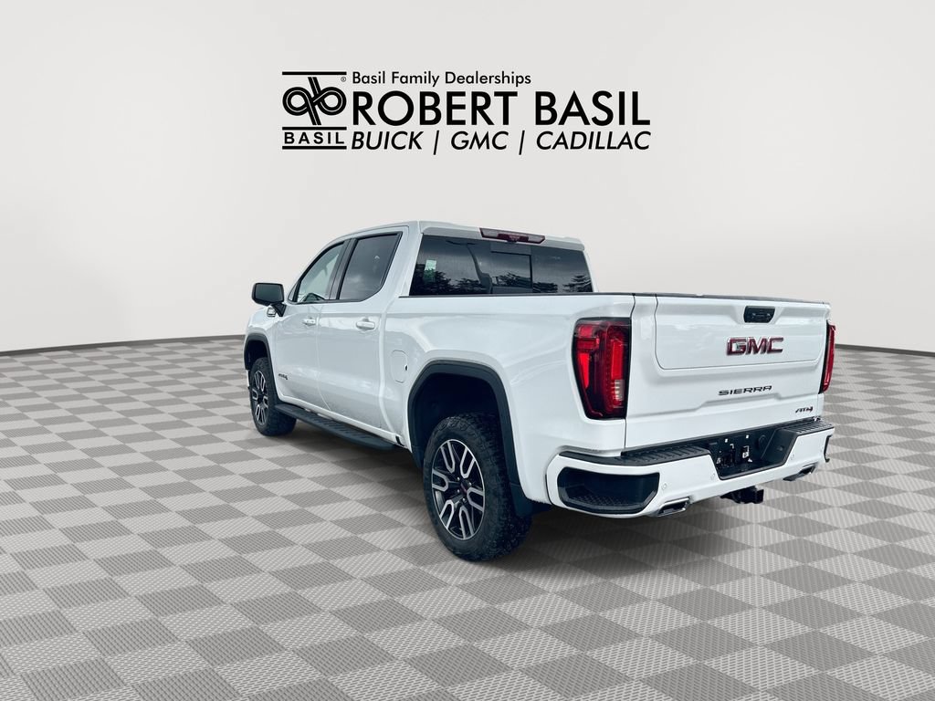 Used 2023 GMC Sierra 1500 AT4 w/ AT4 Premium Package AWD/4WD image 6