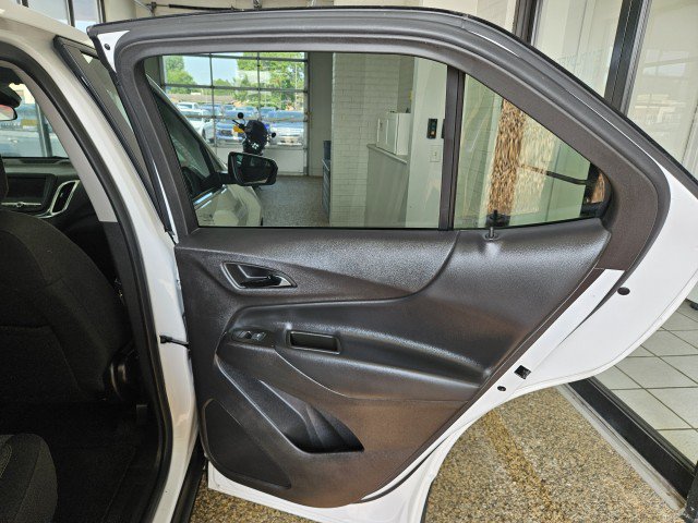 Used 2024 Chevrolet Equinox LT FWD image 15