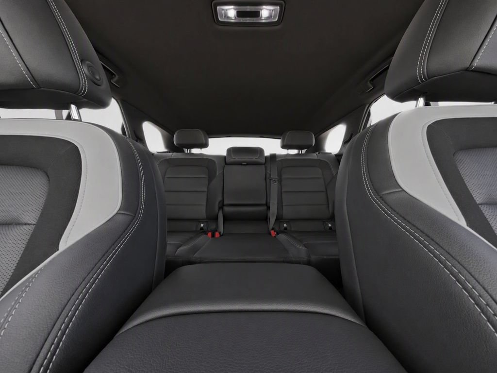 Used 2024 Chevrolet Blazer EV LT AWD/4WD image 24