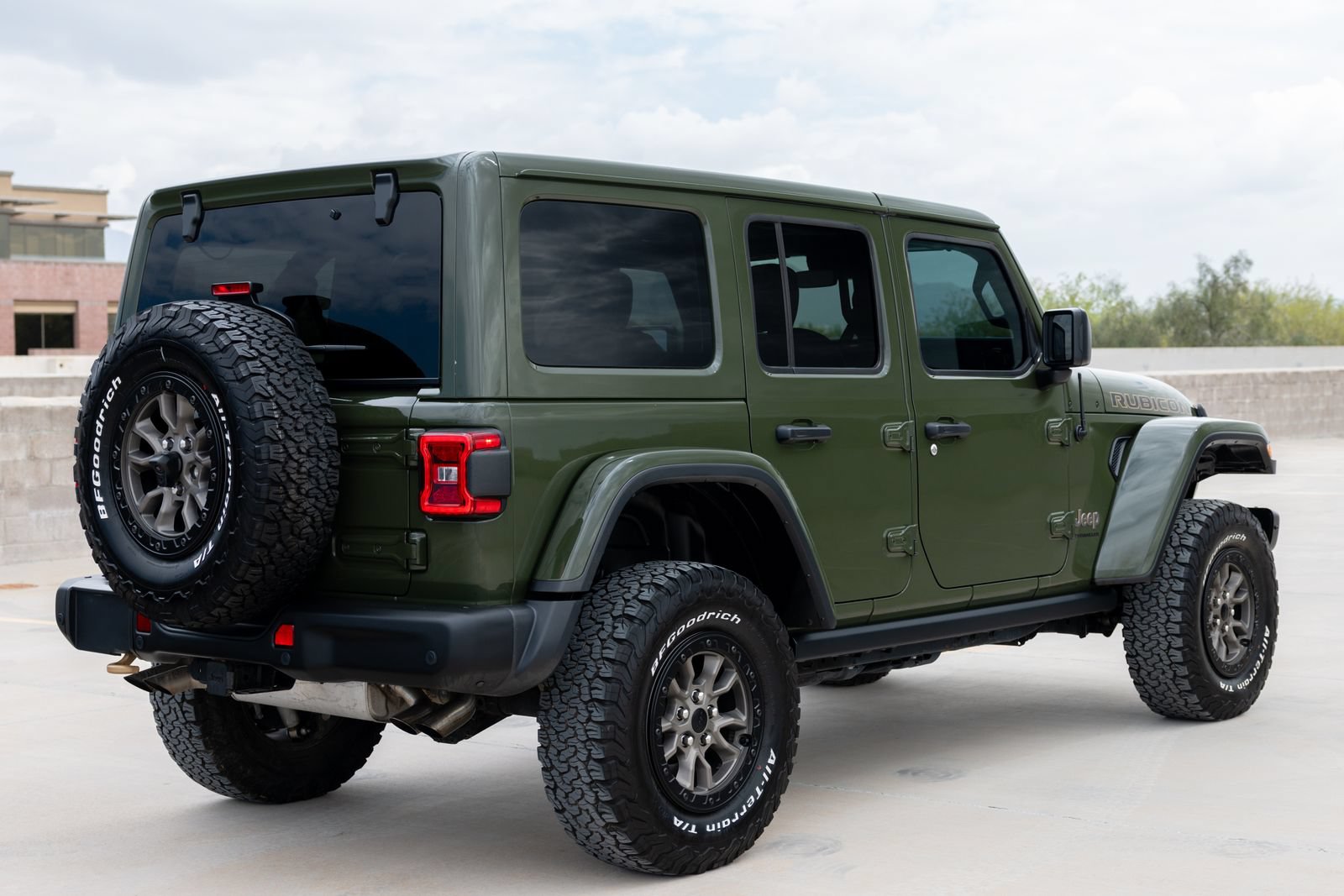 Used 2023 Jeep Wrangler Unlimited Rubicon 392 w/ Dual Top Group AWD/4WD image 14