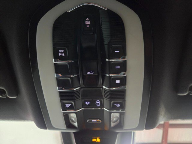 Used 2016 Porsche Macan S AWD/4WD image 55