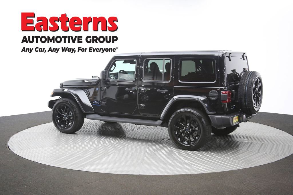 Used 2025 Jeep Wrangler Unlimited Sahara AWD/4WD image 62