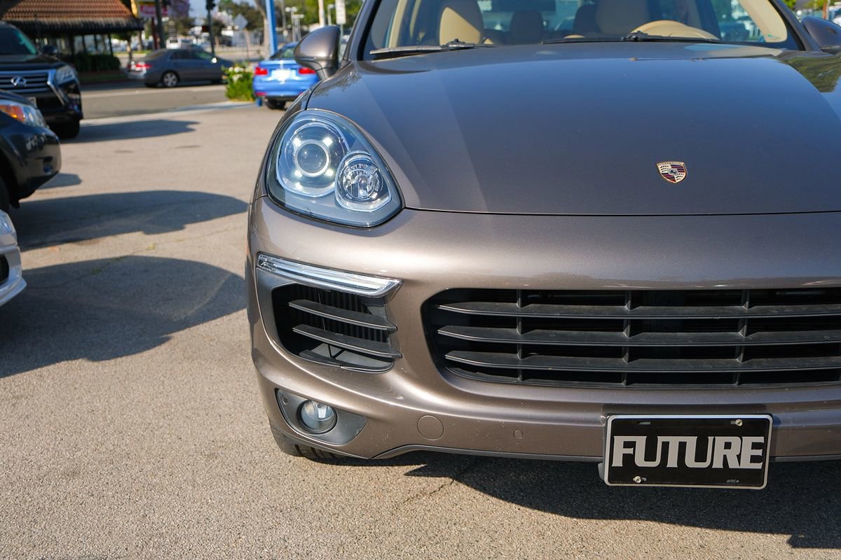 Used 2015 Porsche Cayenne S AWD/4WD image 45