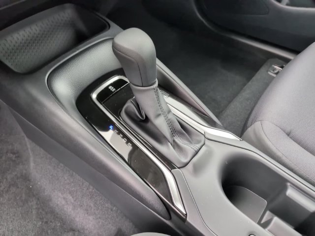 Used 2026 Toyota Corolla LE FWD image 20
