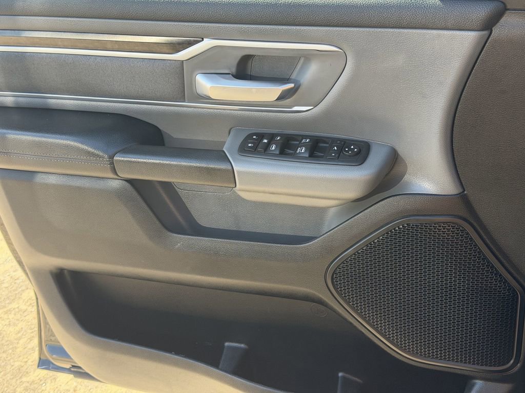 Used 2020 RAM 1500 Big Horn AWD/4WD image 26