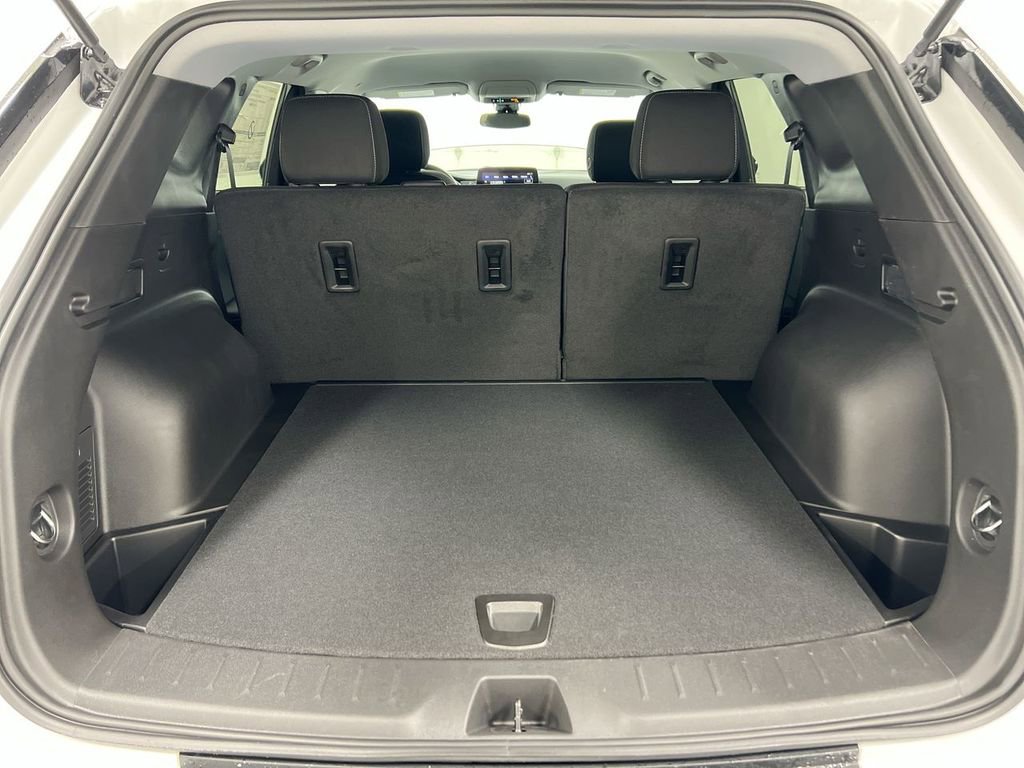 New 2026 Chevrolet Blazer LT w/ Midnight/Sport Edition image 23