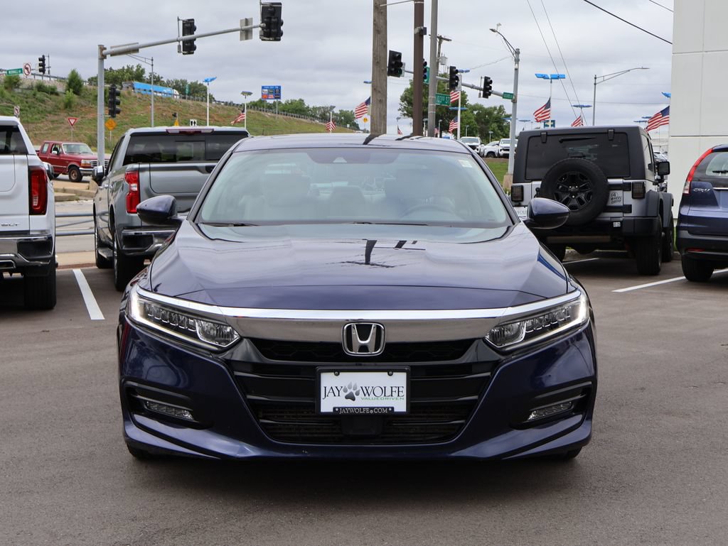 Certified 2018 Honda Accord EX-L image 2