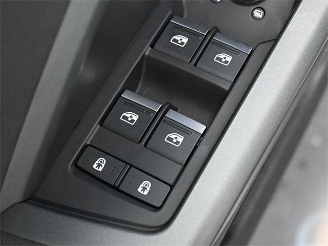 Used 2023 Audi Q3 2.0T Premium Plus w/ Premium Plus Package image 14