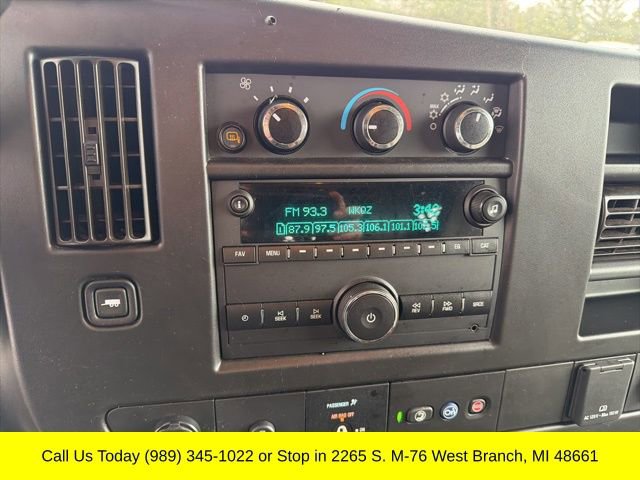 Used 2022 GMC Savana 2500 w/ Communications Package RWD image 17