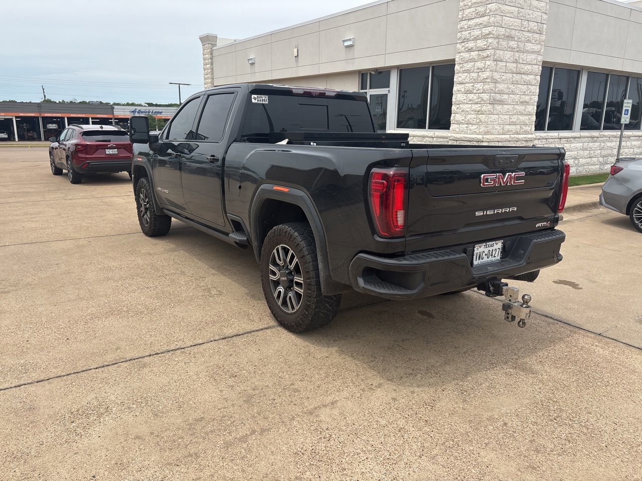 Used 2023 GMC Sierra 2500 AT4 w/ AT4 Preferred Package AWD/4WD image 3