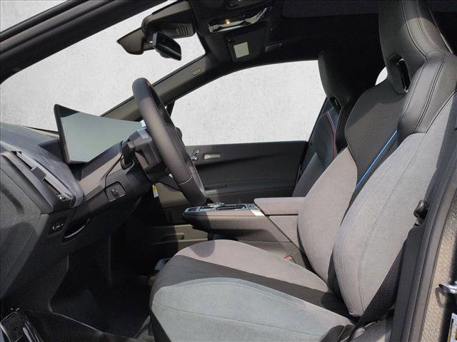 New 2026 BMW iX M70 image 4