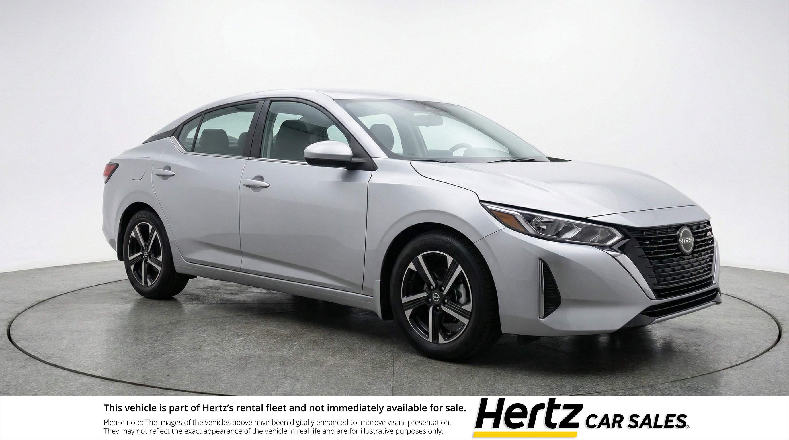 Used 2025 Nissan Sentra SV image 1