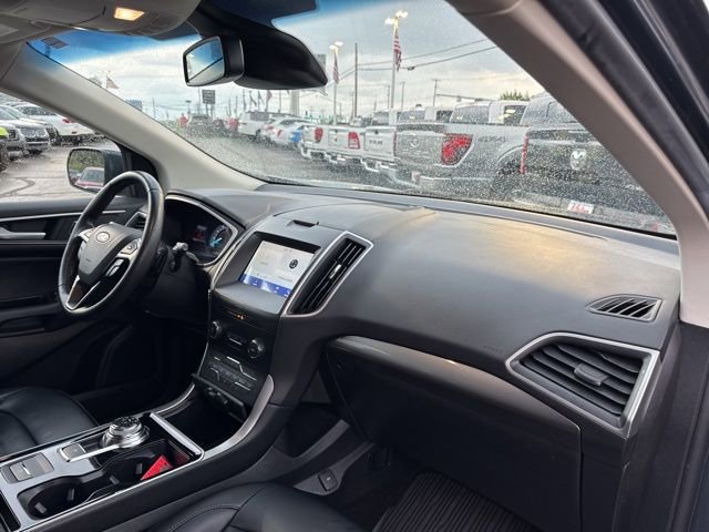 Used 2019 Ford Edge SEL w/ Equipment Group 201A AWD/4WD image 28