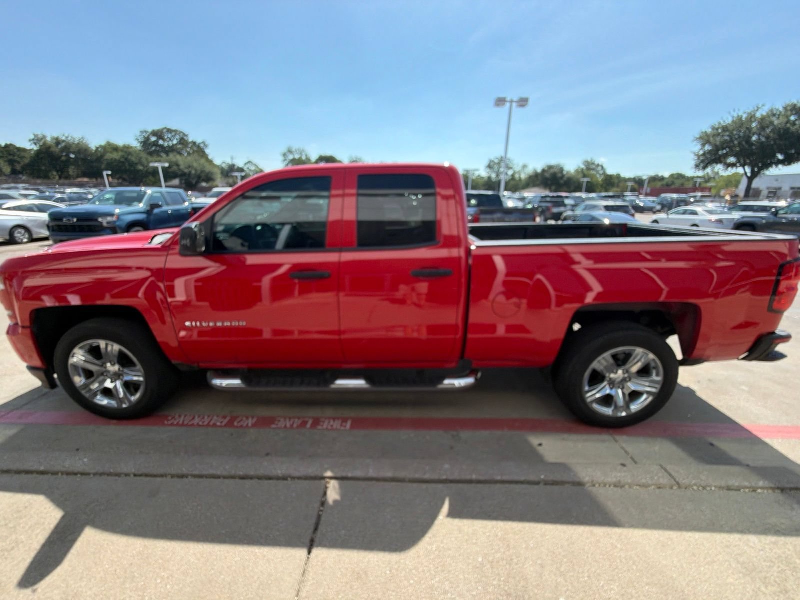 Used 2016 Chevrolet Silverado 1500 Custom w/ Trailering Package RWD image 4