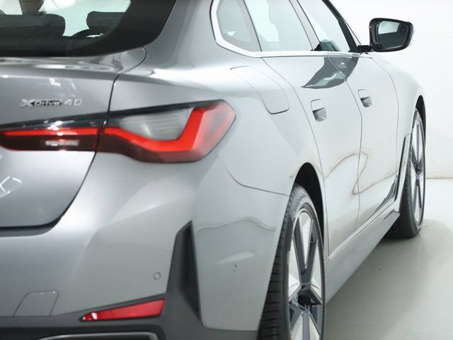 Used 2024 BMW i4 xDrive40i w/ Convenience Package AWD/4WD image 46