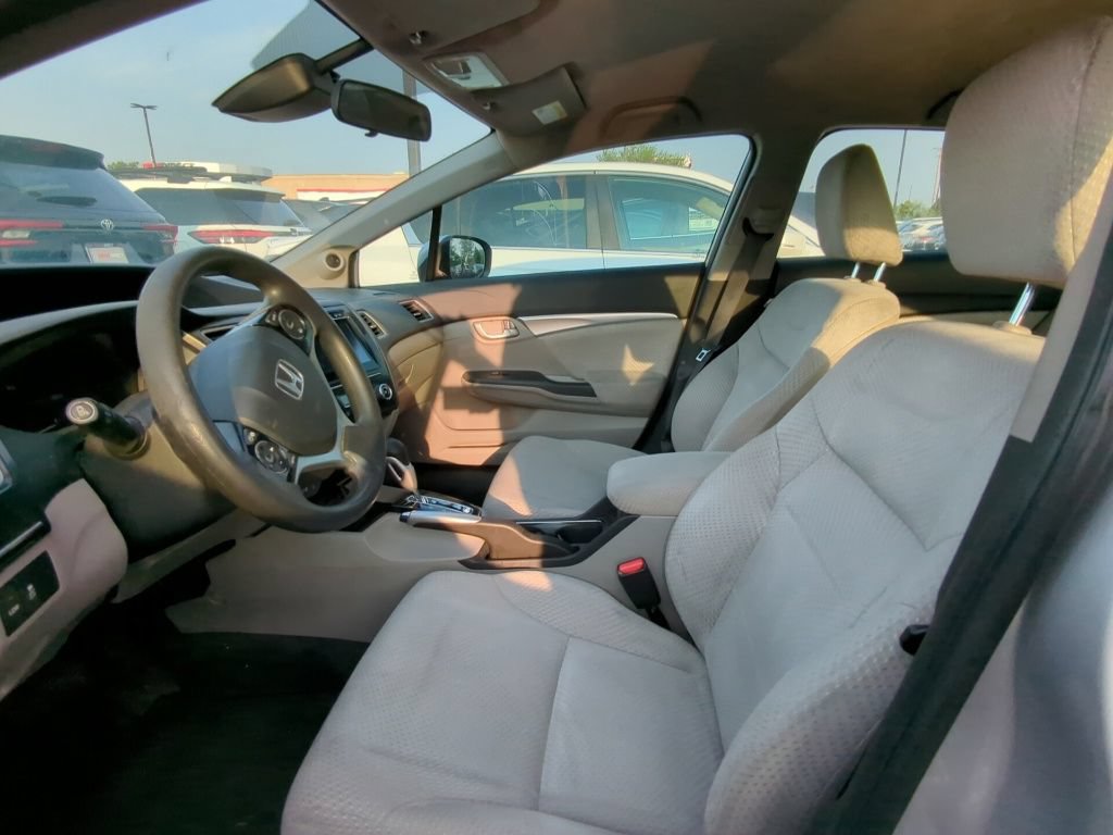 Used 2014 Honda Civic Hybrid Sedan image 6