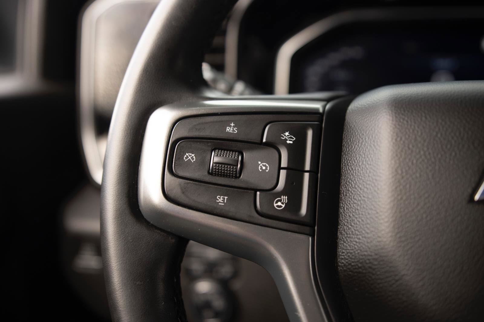 Used 2023 Chevrolet Silverado 1500 LT image 6