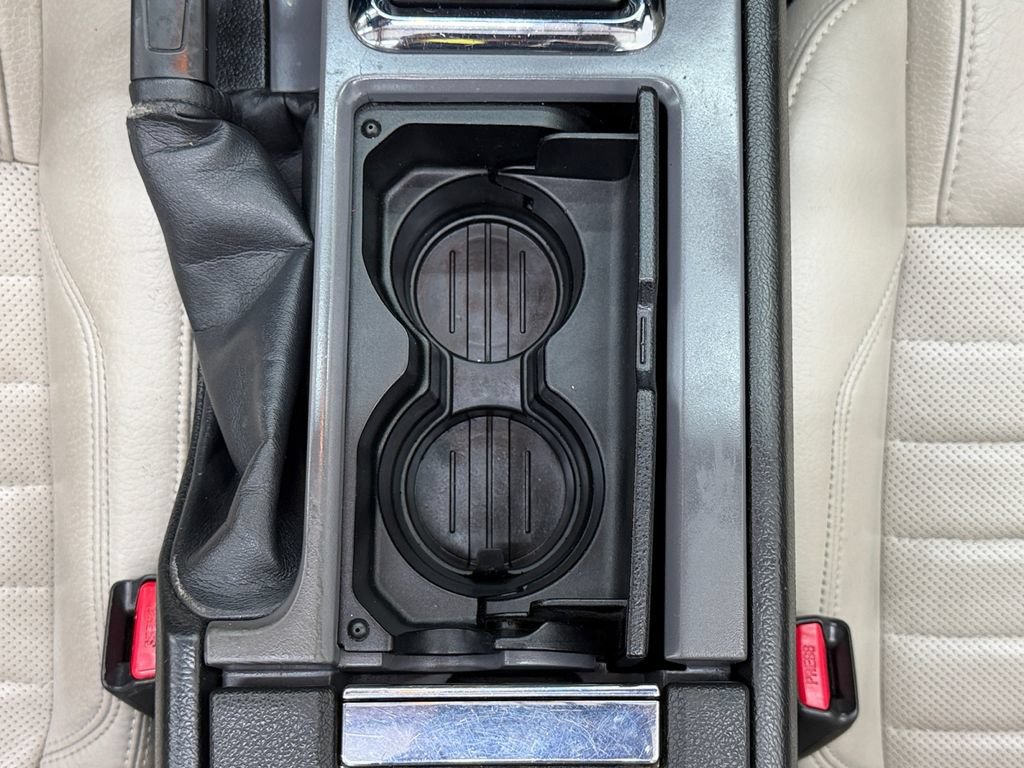 Used 2012 Ford Mustang Convertible RWD image 27