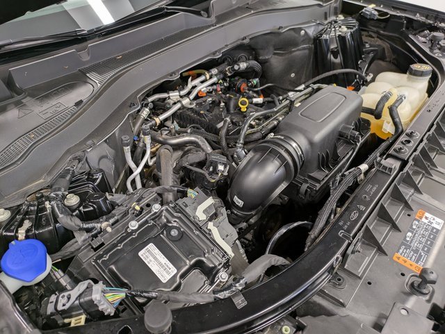 Certified 2022 Ford Explorer XLT w/ Equipment Group 202A image 30