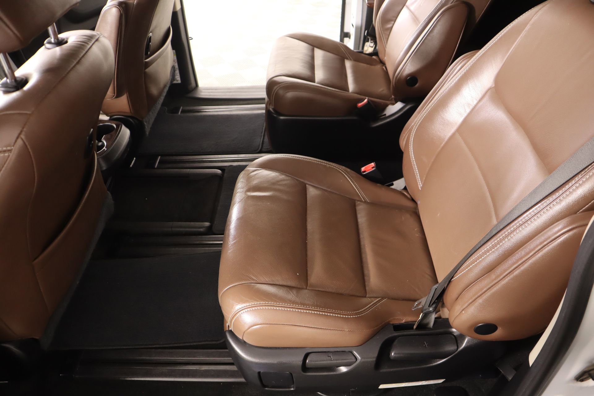 Used 2018 Toyota Sienna Limited Premium image 13