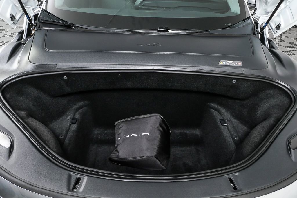 Used 2025 Lucid Air Pure image 34