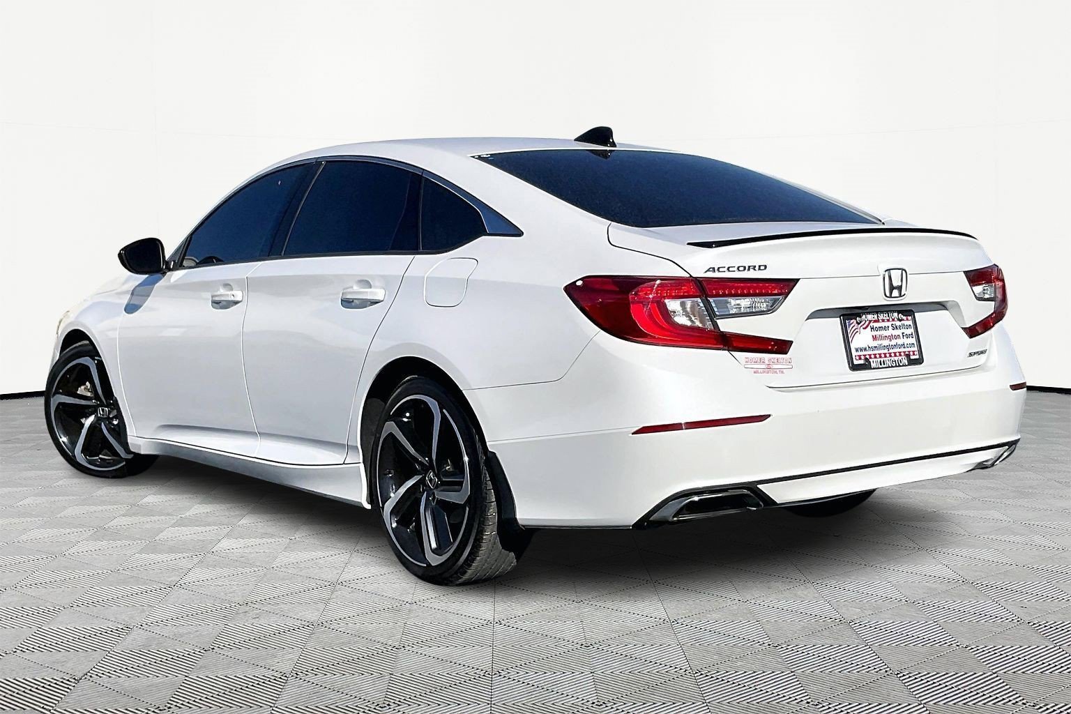 Used 2022 Honda Accord Sport image 10