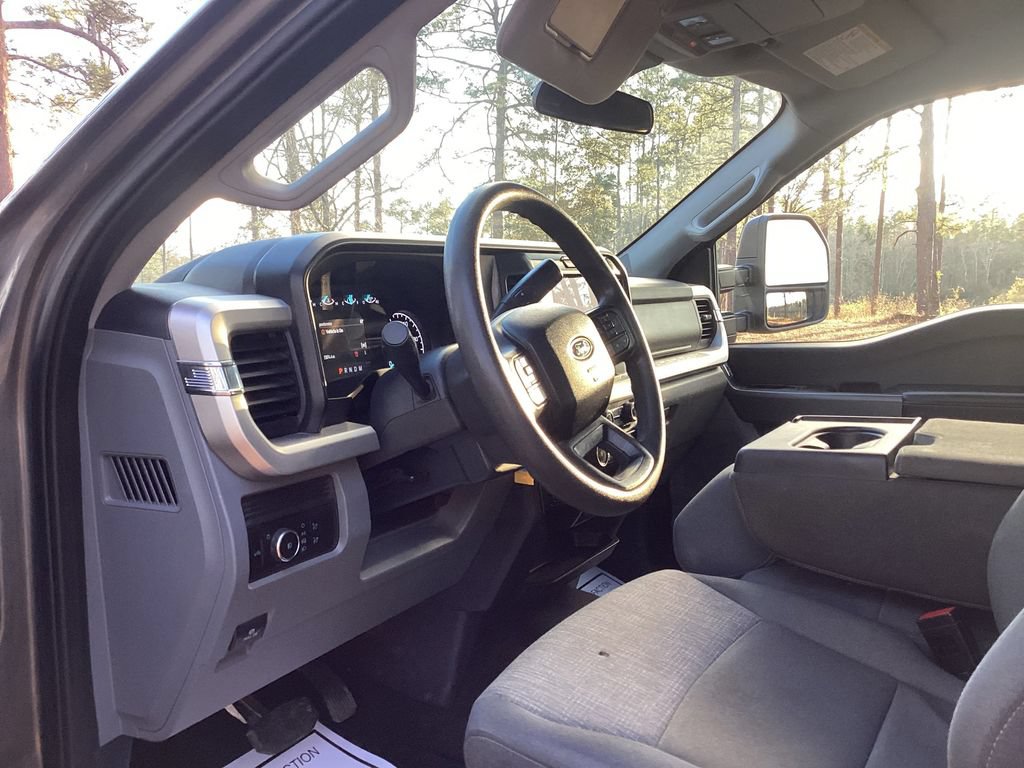 Used 2025 Ford F250 XLT w/ FX4 Off-Road Package AWD/4WD image 10