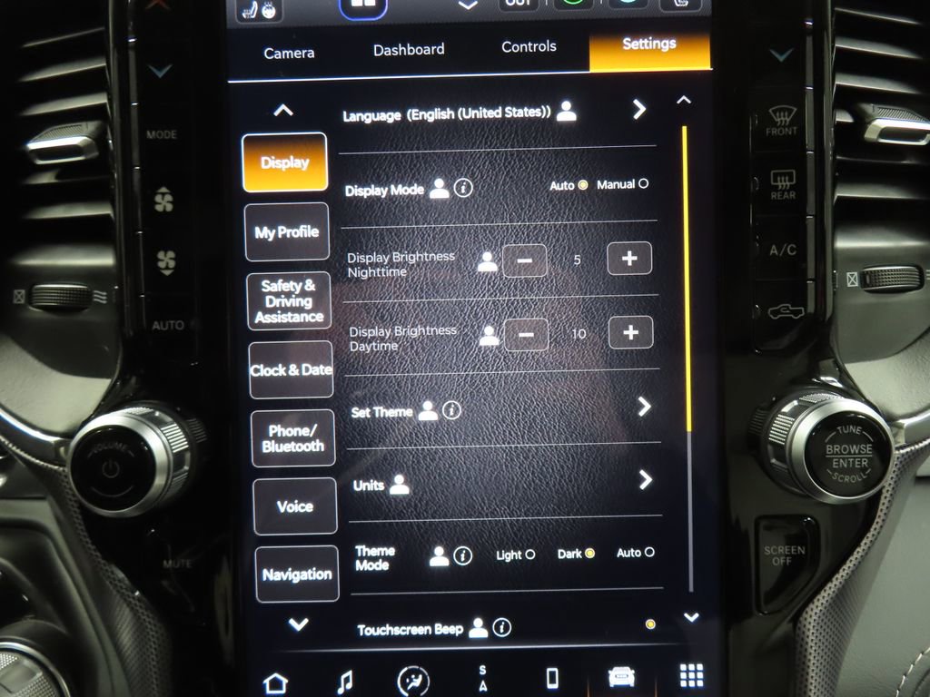 Used 2024 RAM 1500 Limited image 22