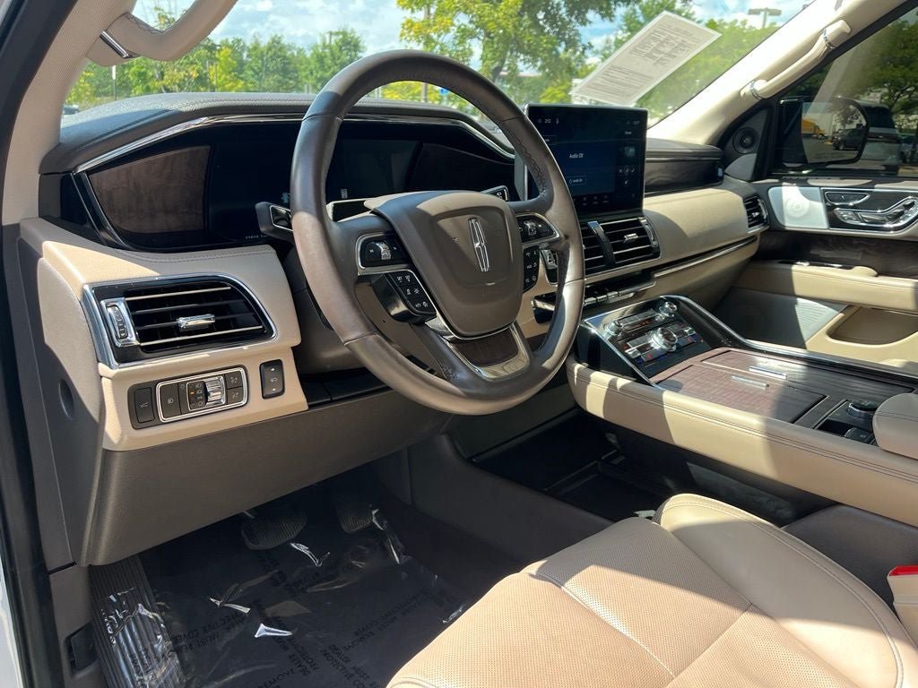 Certified 2023 Lincoln Navigator L Reserve AWD/4WD image 29