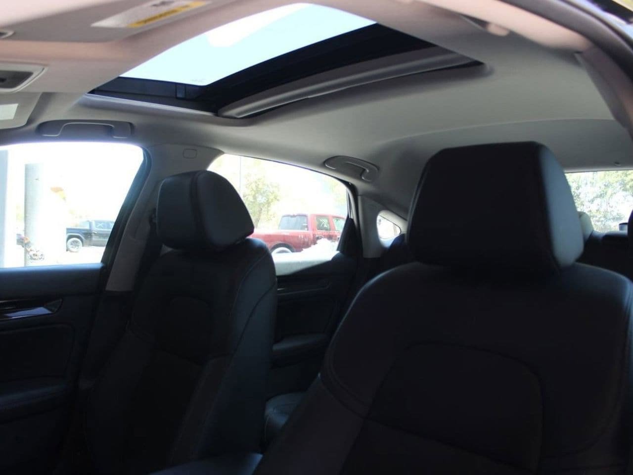Used 2024 Honda Civic EX-L image 19