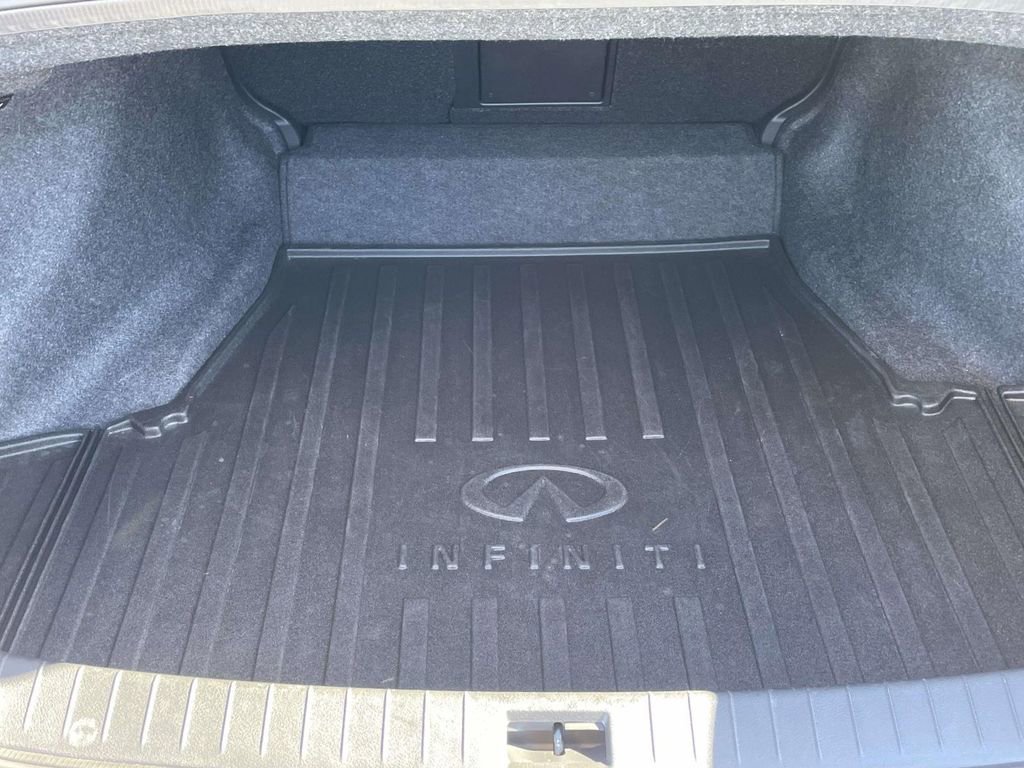 Used 2024 INFINITI Q50 Red Sport 400 w/ All Weather Package image 10