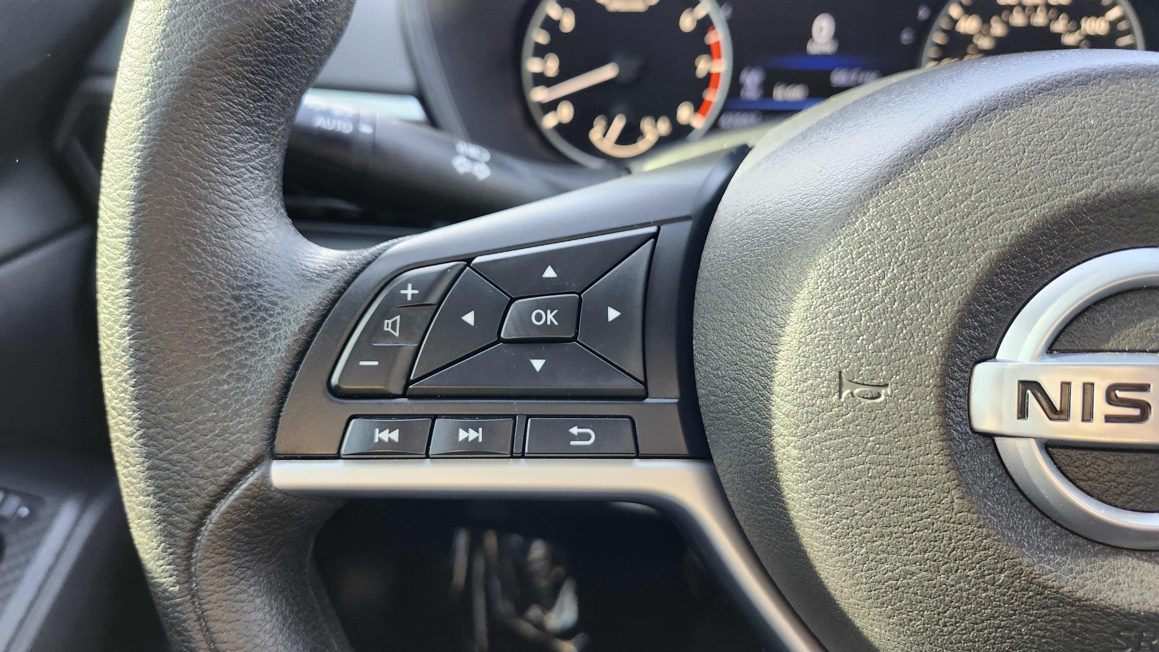 Used 2022 Nissan Altima 2.5 SV image 33