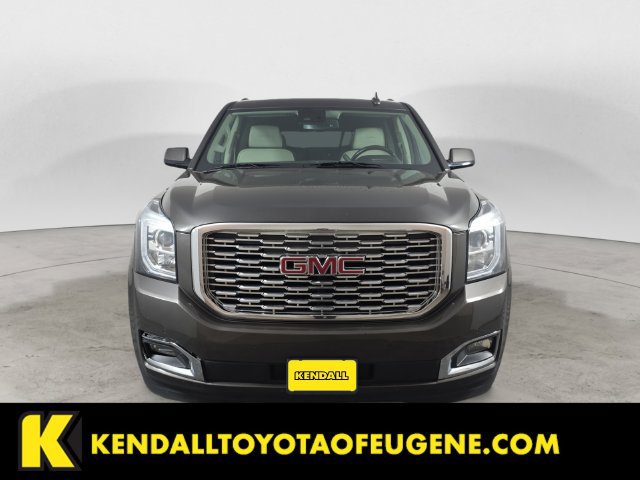 Used 2020 GMC Yukon XL Denali w/ Denali Ultimate Package AWD/4WD image 2
