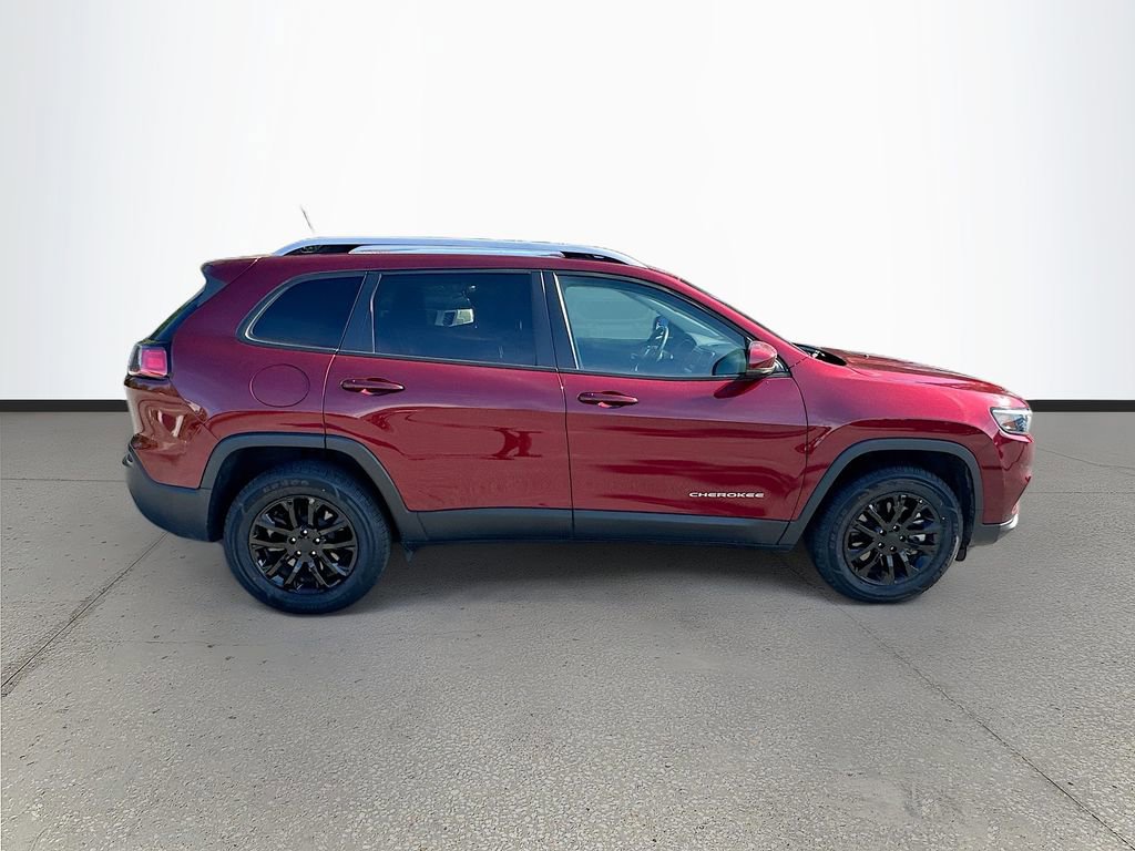 Used 2020 Jeep Cherokee Latitude w/ Cold Weather Group AWD/4WD image 8