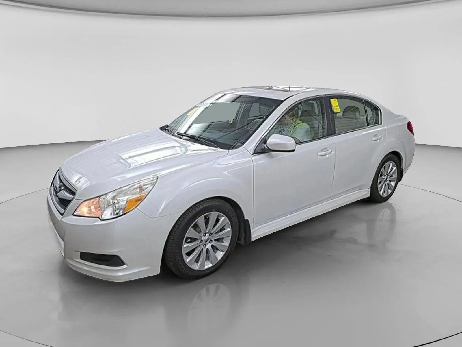 Used 2011 Subaru Legacy 2.5i Limited AWD/4WD image 1