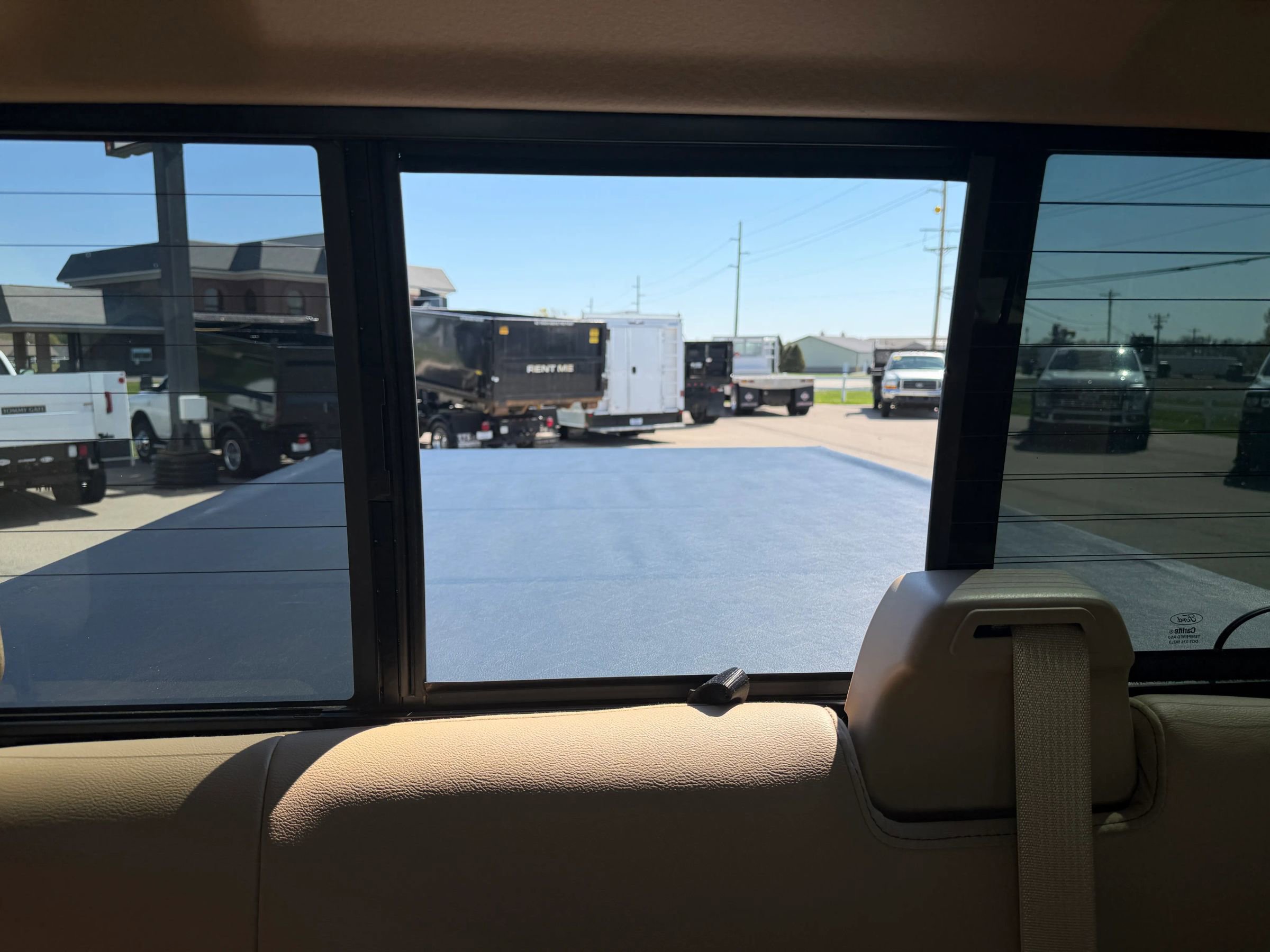 Used 2015 Ford F350 Lariat image 22