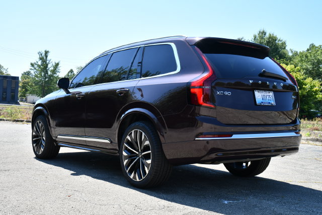 New 2026 Volvo XC90 B6 Plus w/ Protection Package AWD/4WD image 5