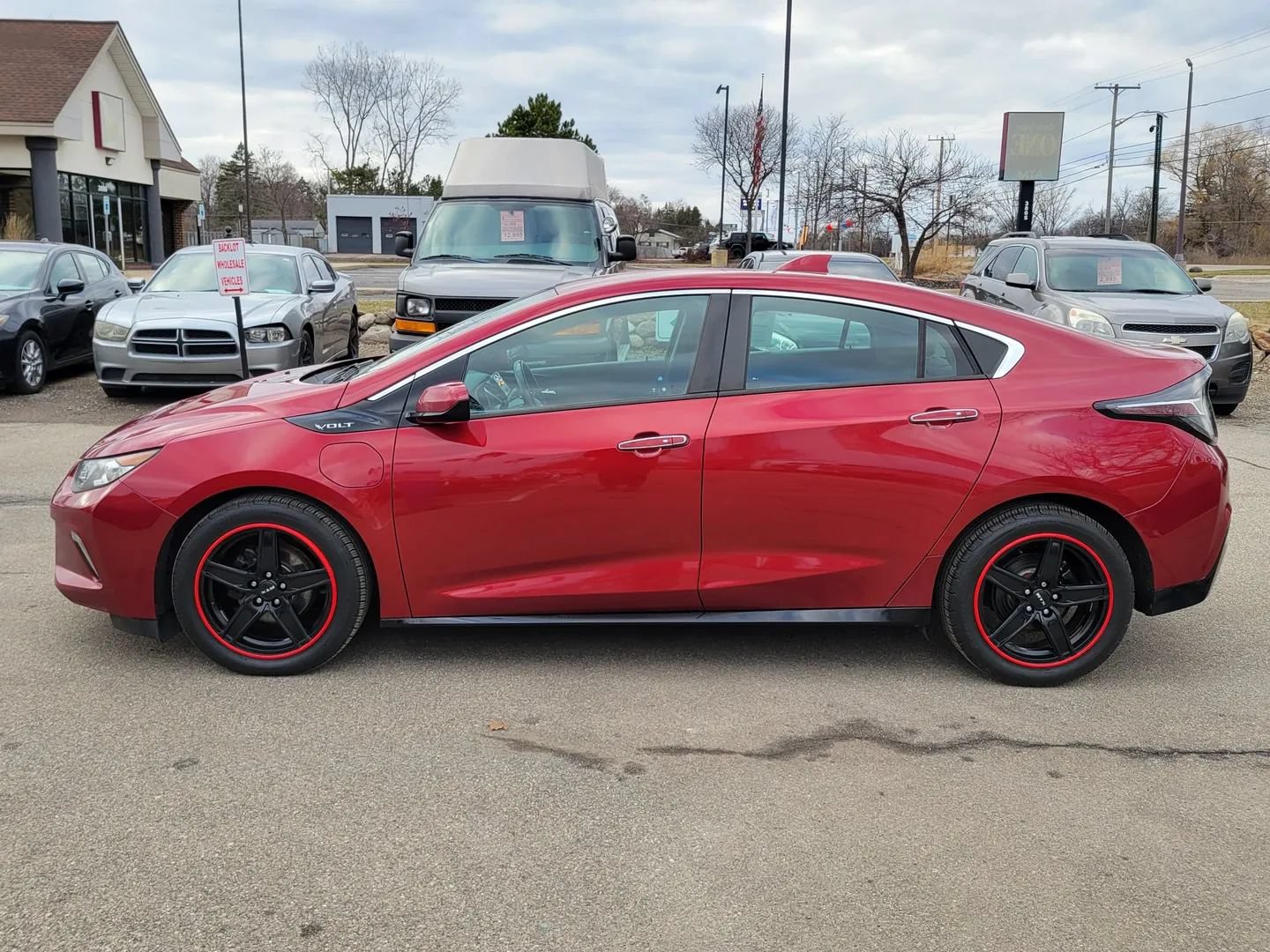 Used 2019 Chevrolet Volt LT FWD image 7